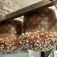 Carica l&#39;immagine nel visualizzatore di Gallery, Panettone Tradizionale

