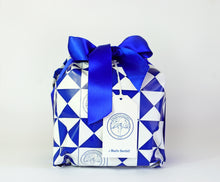 Carica l&#39;immagine nel visualizzatore di Gallery, Panettone al Cioccolato
